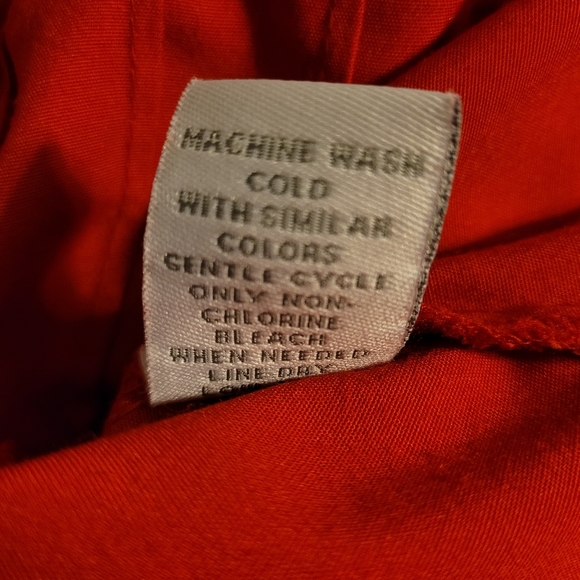 DressBarn Sleeveless Blouse - Picture 6 of 6